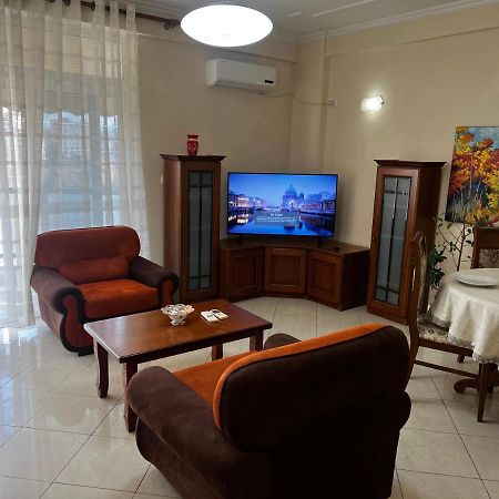 City Central Apartment 2 Tirana Exterior photo